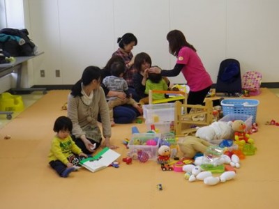 ゴッツンしちゃった！痛かったね～！よしよし