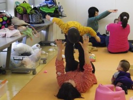 体を使った遊びで大喜び❤