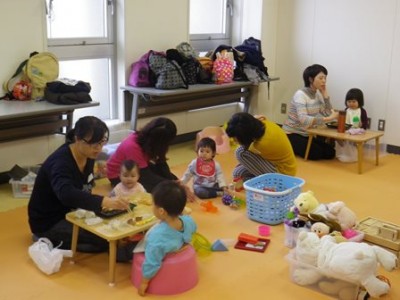 お昼の時間になりましたね♪