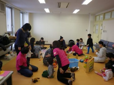 だんだんにぎわってきたよ♪