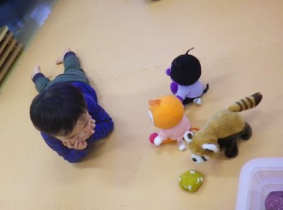 見つめて…空想中