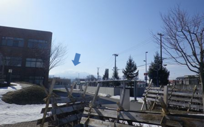 写真ではわかりにくいけど、ずっと向こうに八甲田の山々がキレイに見えてました