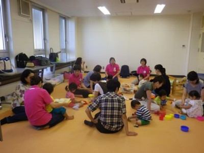 「わらべうた」を目当てに…だんだんにぎわってきました