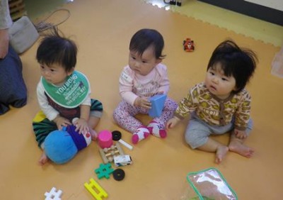 7ヶ月の3人♪ 見てて癒されます~!