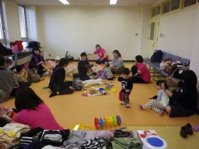 中もにぎわってます♪