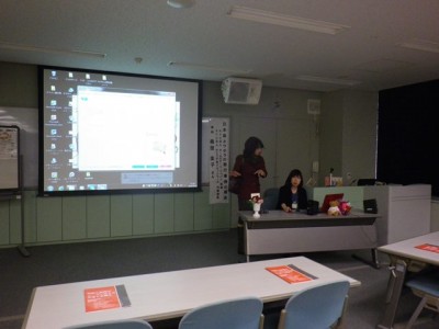 講師の森田さんが到着